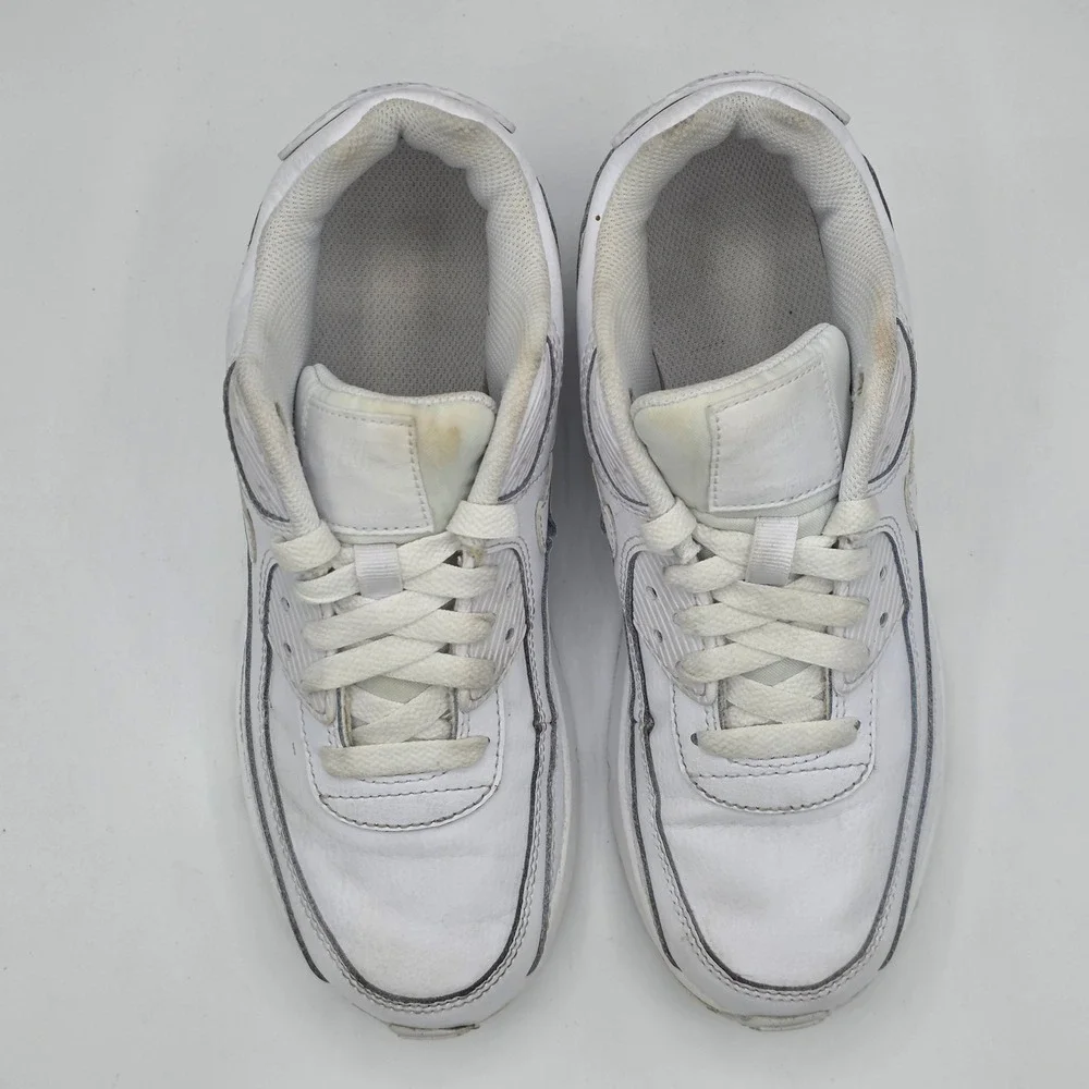 Nike Air Max 90 White Metallic Silver HF6358-102 Kids 4Y Womens 5.5 Sneaker
